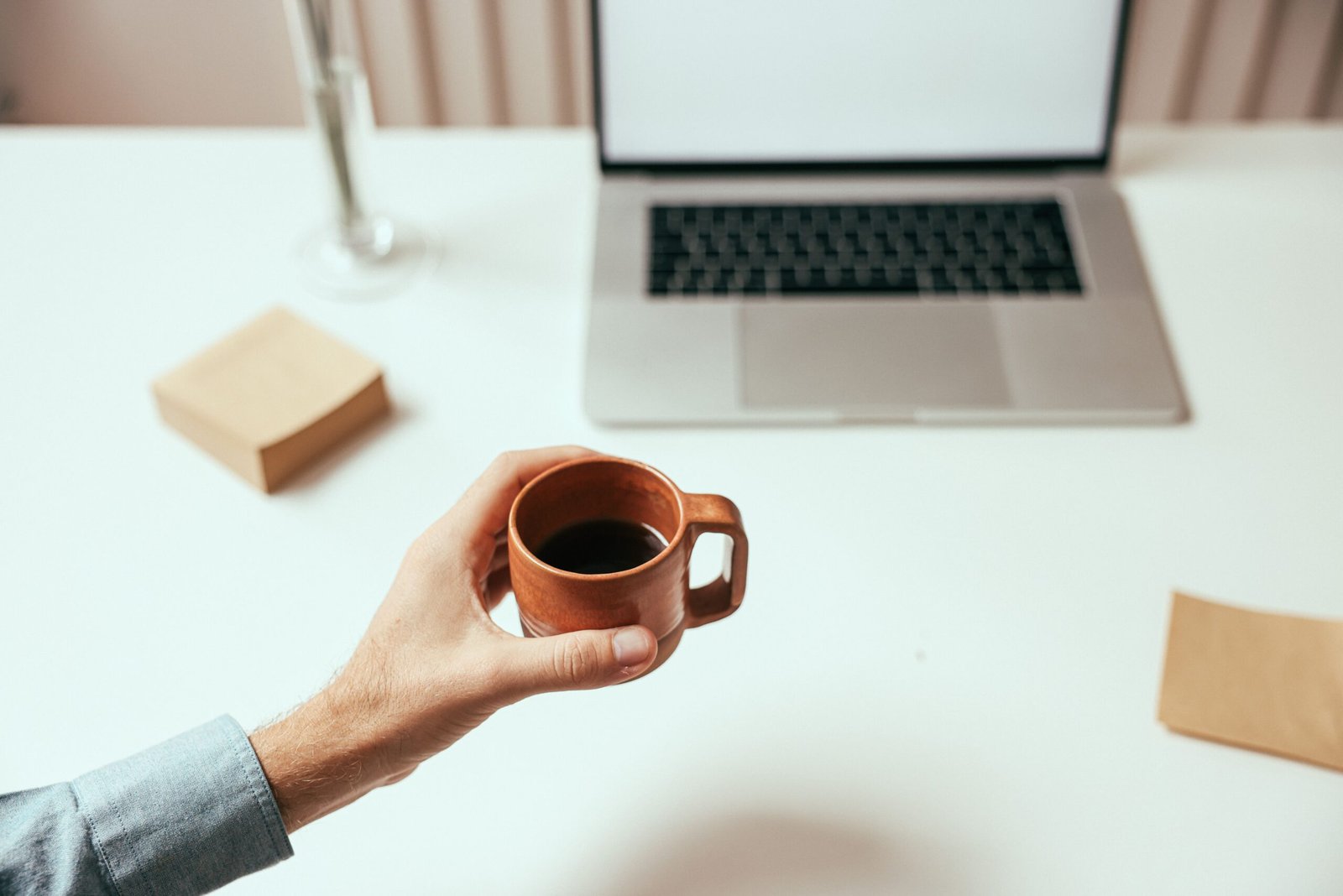 6 Ways Promotional Merchandise Supports Customer Loyalty
